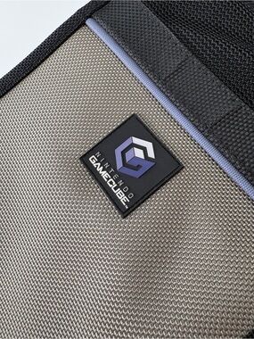 Nintendo GameCube Travel Carrying Case Console Storage Bag Gray Black Vintage